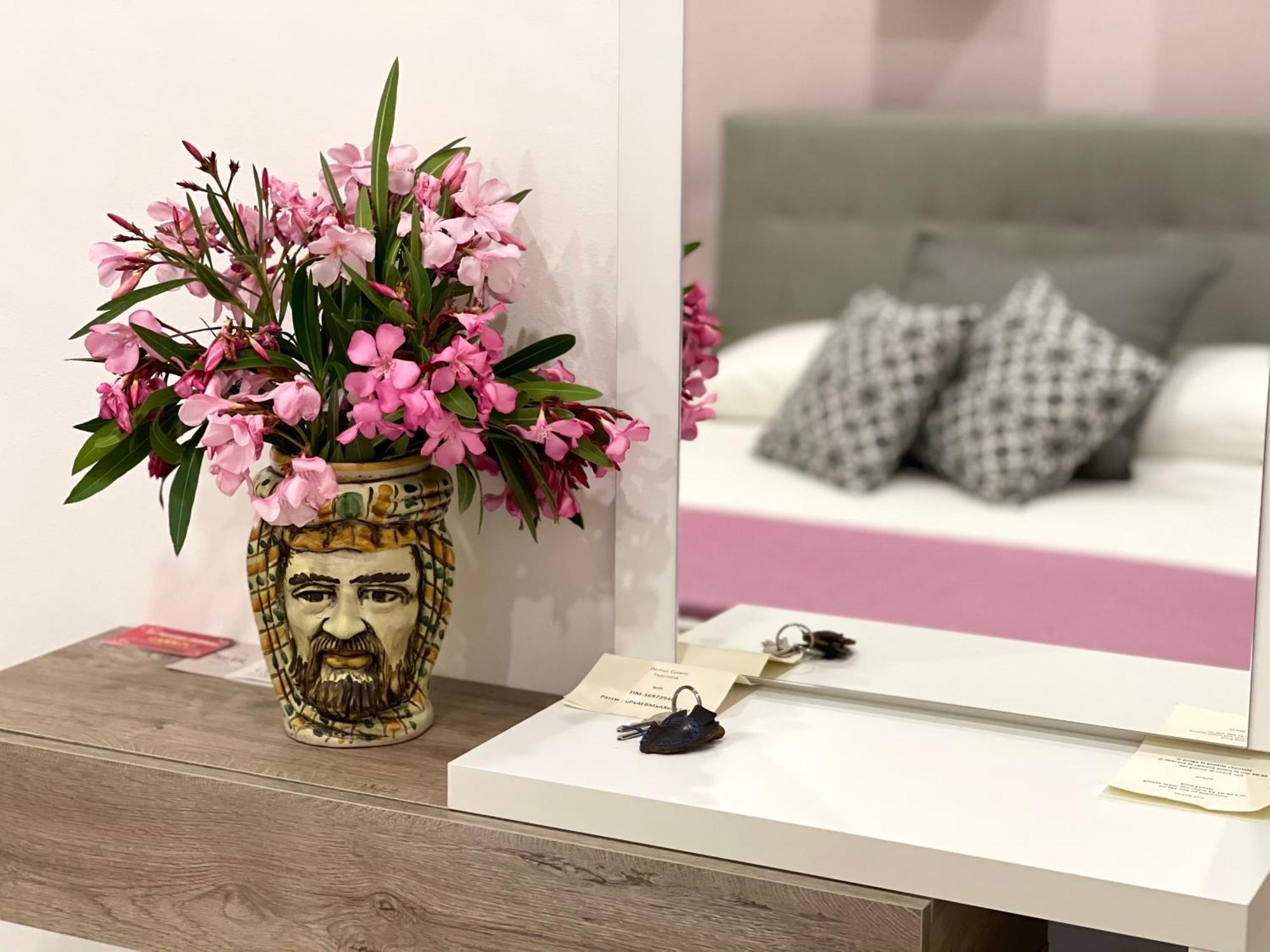 Domus Cuseni Villa ตาออร์มินา ภายนอก รูปภาพ